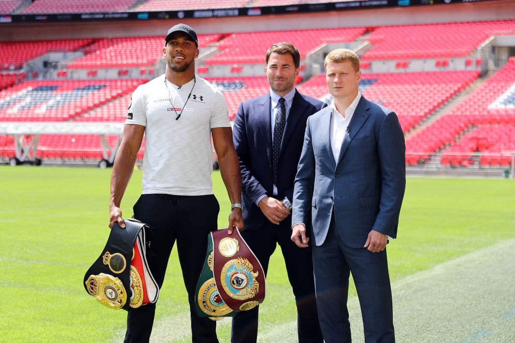 Estos son de acuerdo con Univisión Deportes los 10 mejores pesos completos del mundo en la actualidad. Luego de varios años sin lustre en los pesados, esta división está cobrando un gran auge.