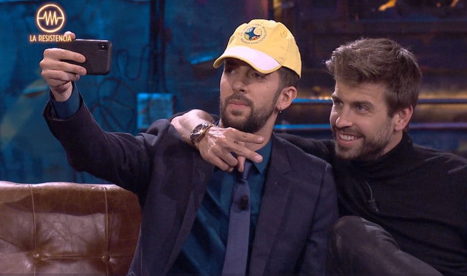 Hace unos días, Piqué se había autoinvitado al programa, a través de Twitter, en un divertido intercambio de mensajes con Broncano.