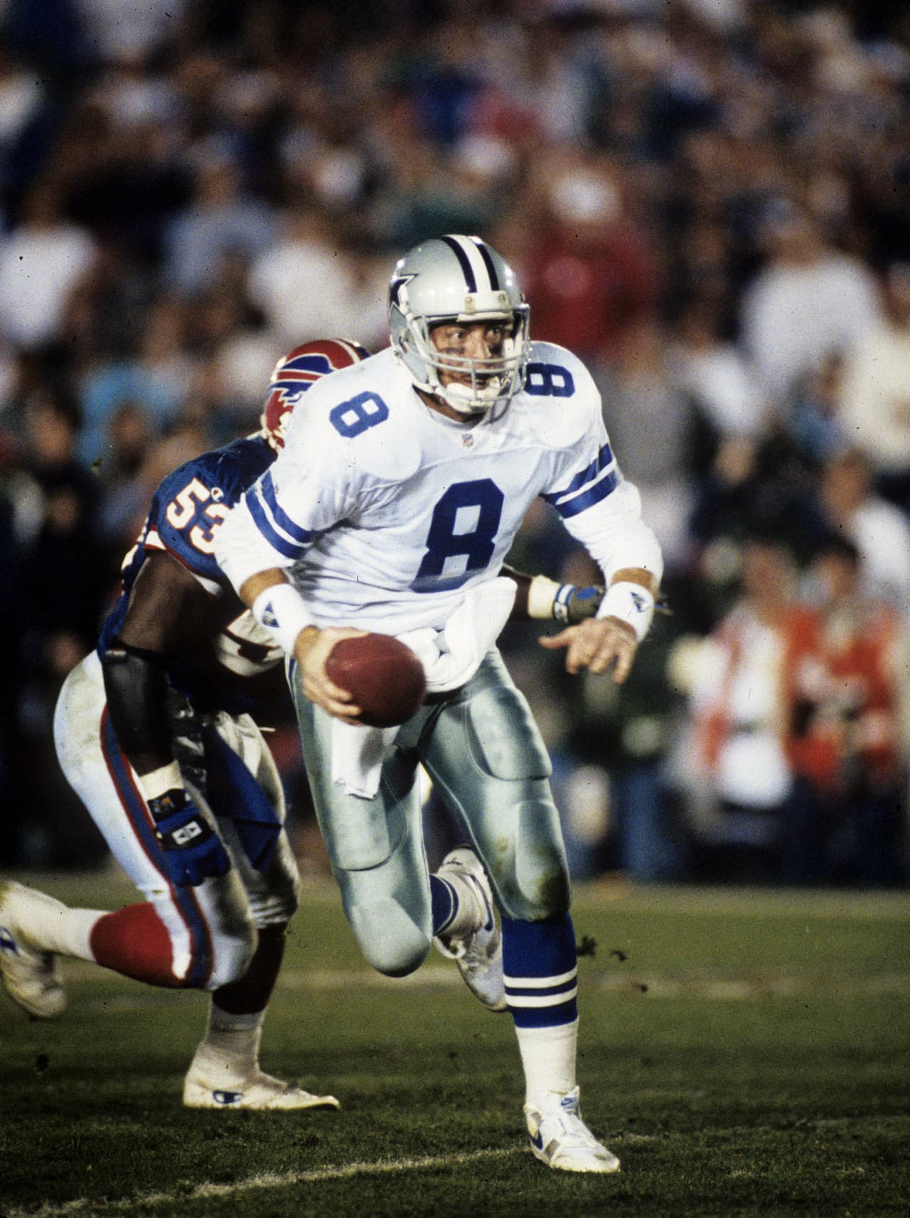 Dallas Cowboys y Buffalo Bills se enfrentarán en la Semana 16, ambos están eliminados, por lo que sin duda es mejor para ambos recordar cuando estaban an la cima de la NFL. Especialmente los Cowboys que bajo el mando de Troy Aikman a la ofensiva, se presentaron el 31 de enero de 1993 en el Rose Bowl rumbo al campeonato.
