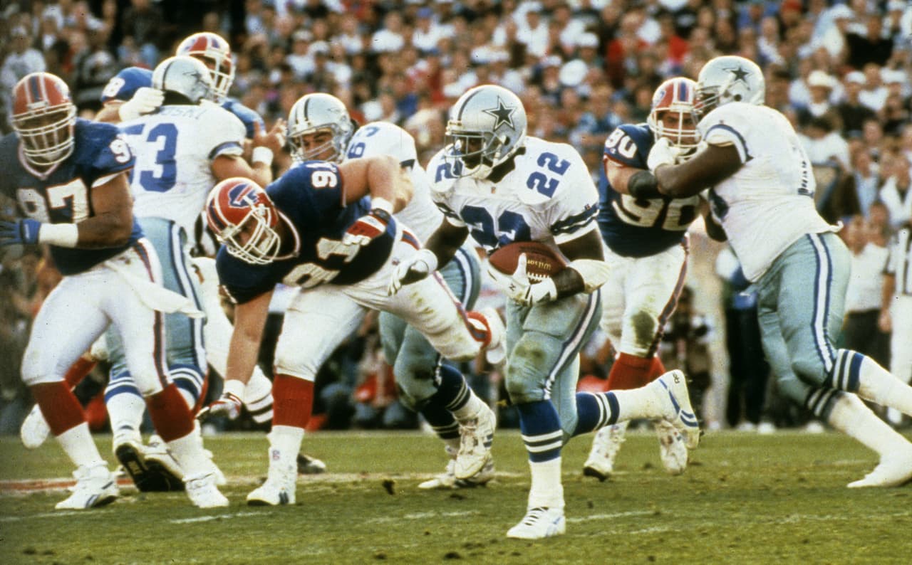 Los jóvenes Cowboys tenían en sus filas al prometedor corredor Emmitt Smith, bujía en el esquema ofensivo. Era apenas el cuarto año de la administración Jerry Jones como dueño y Dallas ya tenía un equipo de campeonato.