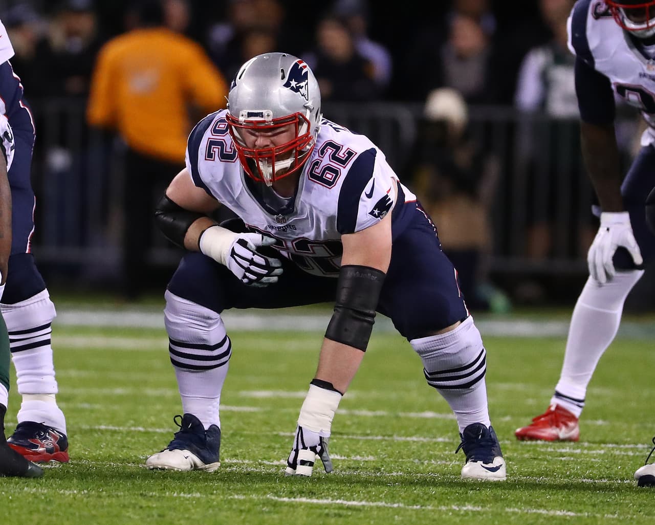 <b>Joe Thuney | OL | New England Patriots |</b> El liniero ofensivo fue etiquetado como jugador franquicia 'no exlusivo' por los Patriots.