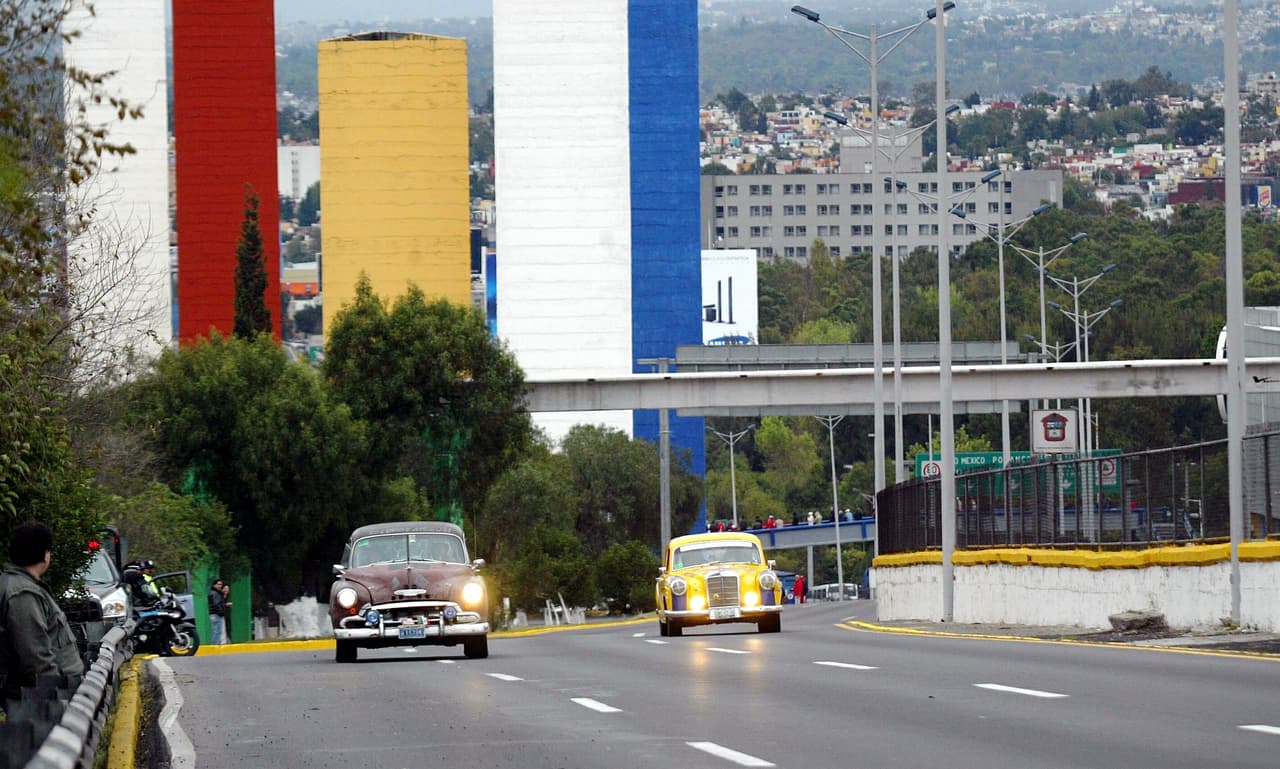 Ciudad Satélite - fueron las calles utilizadas para las pruebas de ciclismo. Hoy en día son avenidas regulares y algunas veces se usaron para carreras, como la Panamericana.