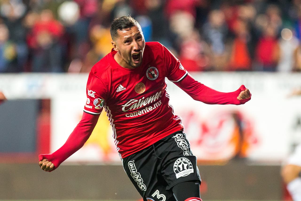 Yasser Corona anuncia su retiro como profesional