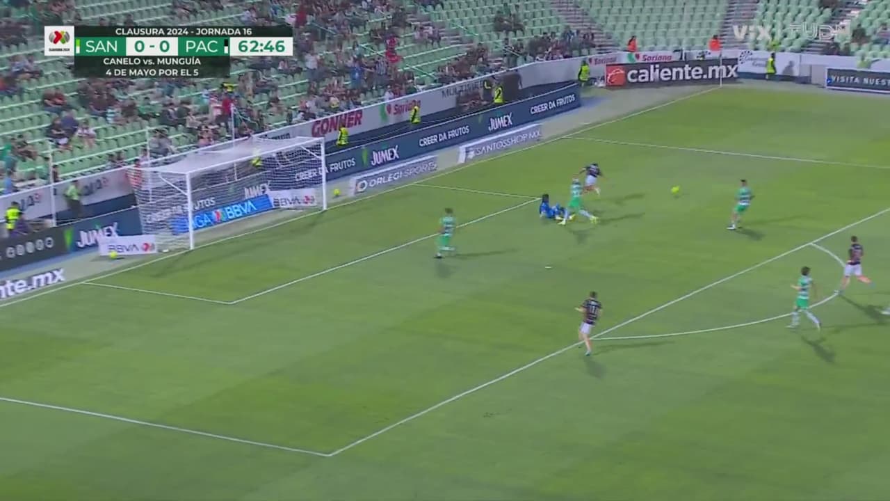 ¡Primera llegada del Rey Salomón! Acevedo lo nulifica