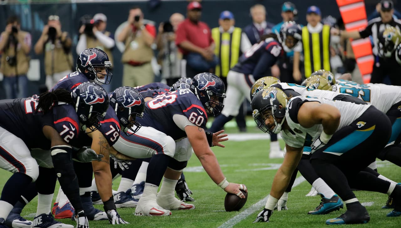 Los Houston Texans vencieron 30-6 a Jacksonville Jaguars para coronarse en la División Sur de la Conferencia Americana.