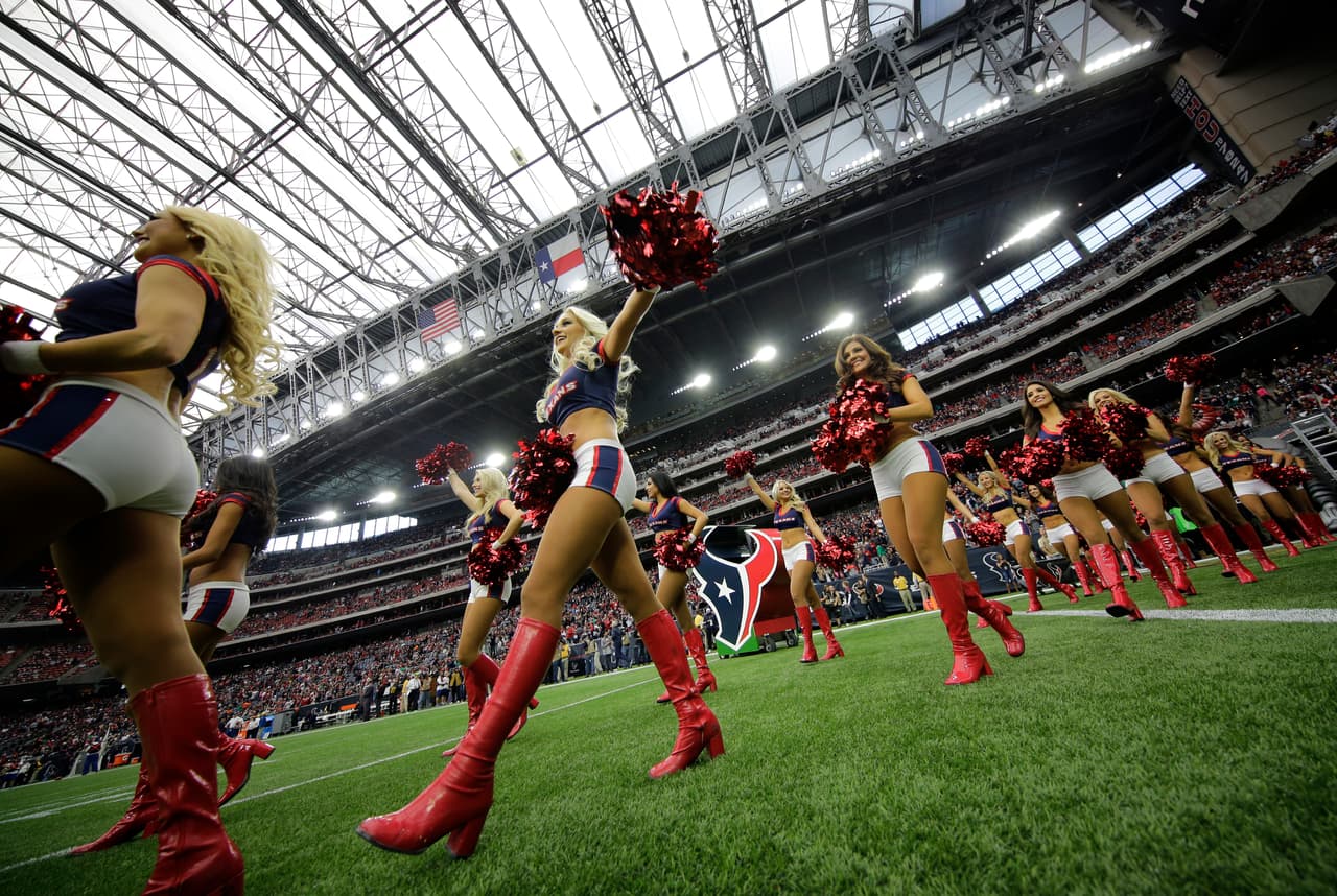 Los Houston Texans vencieron 30-6 a Jacksonville Jaguars para coronarse en la División Sur de la Conferencia Americana.