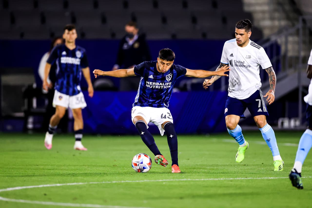 El conjunto de Greg Vanney todavía aguarda la llegada de recientes fichajes, como el español Víctor Vázquez y el francés Samuel Grandir. Ambos jugadores se unirán al plantel en Arizona.
