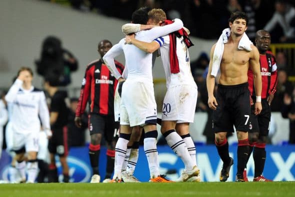 El gol no llegó pero el empate sin goles le bastó a los ingleses.