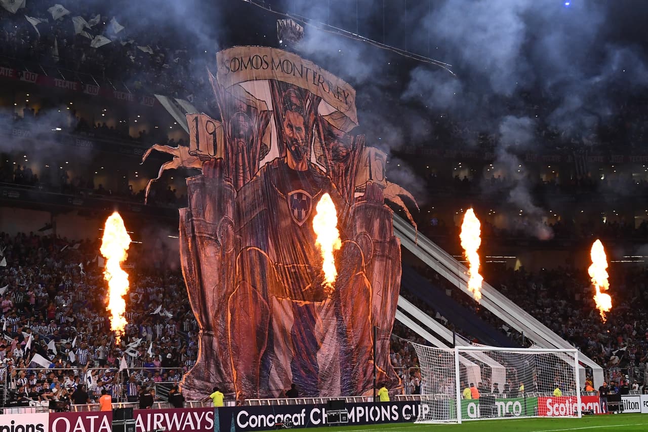 Gran recibimiento para los Rayados