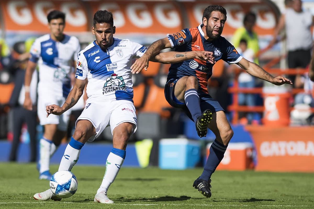 Aunque opuso resistencia en el primer tiempo, ya en el complemento el Puebla no pudo sostener el empate y se fue con las manos vacías.