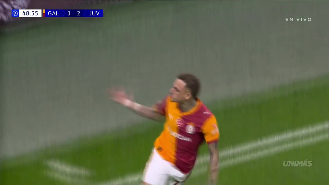 ¡Increíble gol del Galatasaray! Noa Lang aprovecha y pone el empate