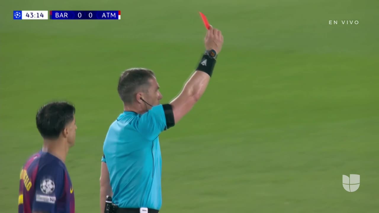 ¡Barcelona se queda con uno menos! Cubarsí se va expulsado en el primer tiempo