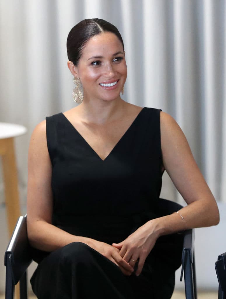Cuando Meghan le confesó al resto de la familia por lo que estaba pasando y pidió ayuda profesional, ellos le constataron que "no podía, porque no sería bueno para la institución".
<br>