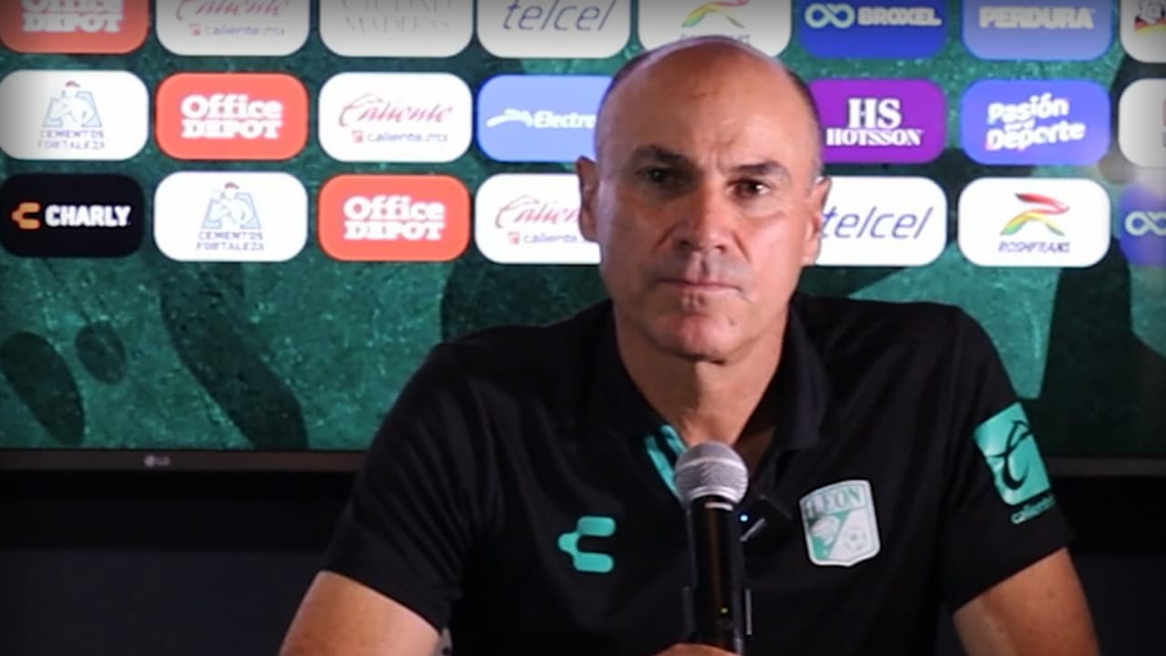 León lamenta que Ana Campa termine su carrera por pérdida de visión