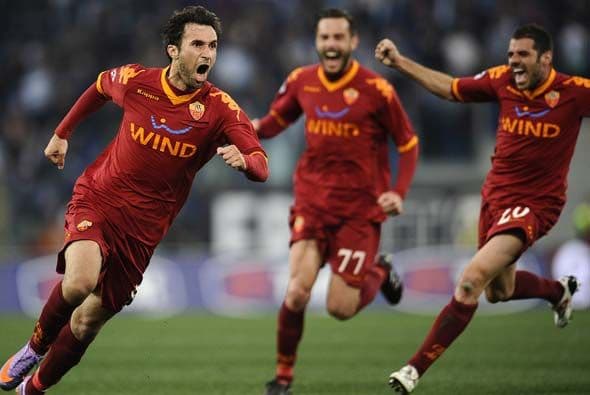 Pero no contaban con el referente ofensivo del 'equipo de la loba', Mirko Vucinic, que se destapó con dos goles.