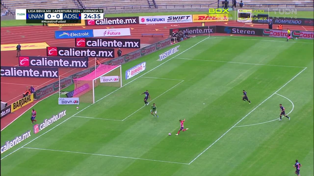 ¡Se lo pierde San Luis! Julio pierde de vista el balón pero no pasa a mayores