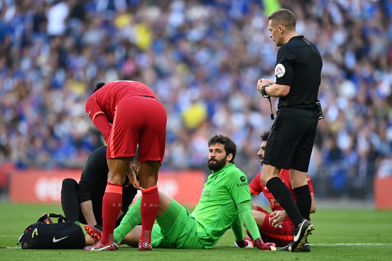 Liverpool derrotó en penales (6-5) al Chelsea tras empatar 0-0 en el tiempo regular para levantar la octava FA Cup de su historia en Wembley.