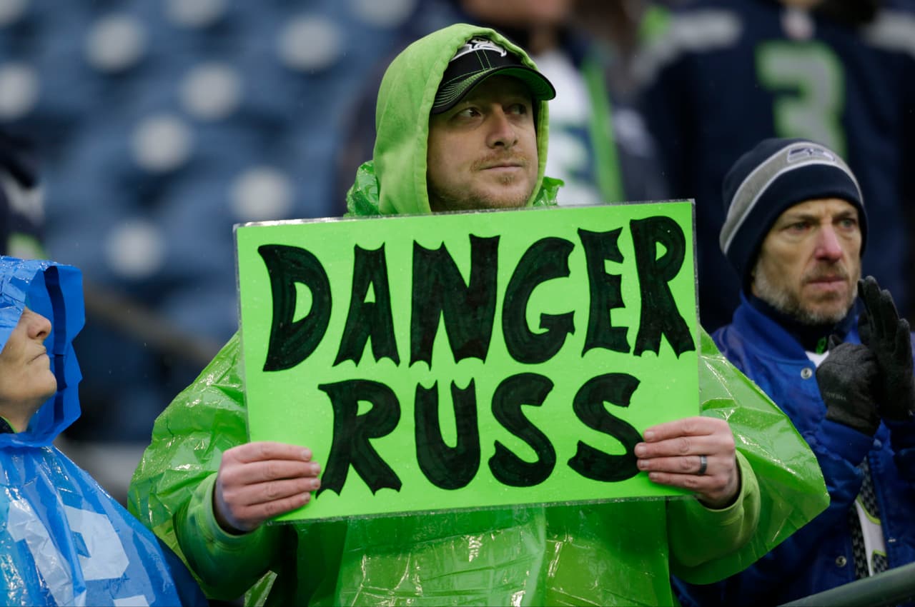 Los fans pidieron sus deseos para Navidad, ¿cuántos se cumplieron? checa las mejores tomas de los aficionados de la NFL en la Semana 16.