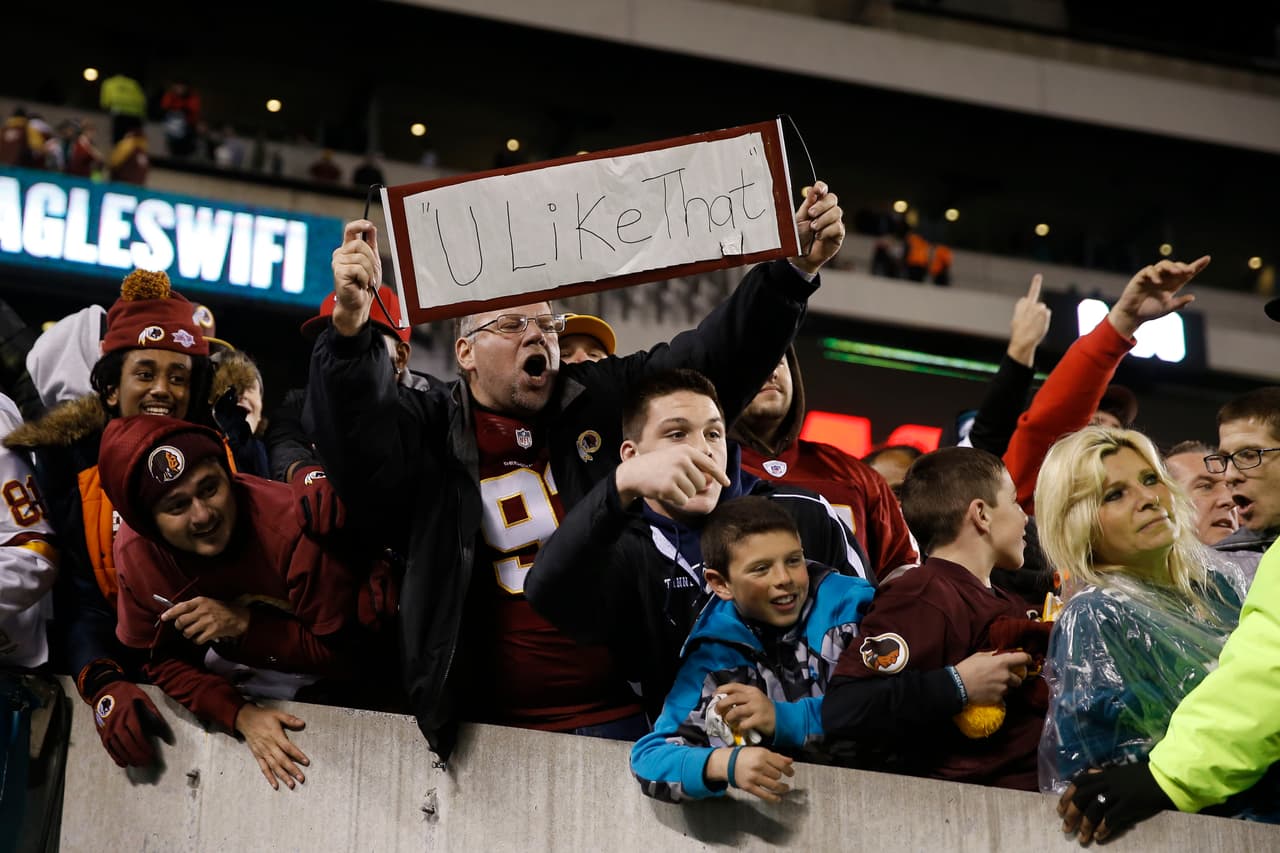 Los fans pidieron sus deseos para Navidad, ¿cuántos se cumplieron? checa las mejores tomas de los aficionados de la NFL en la Semana 16.