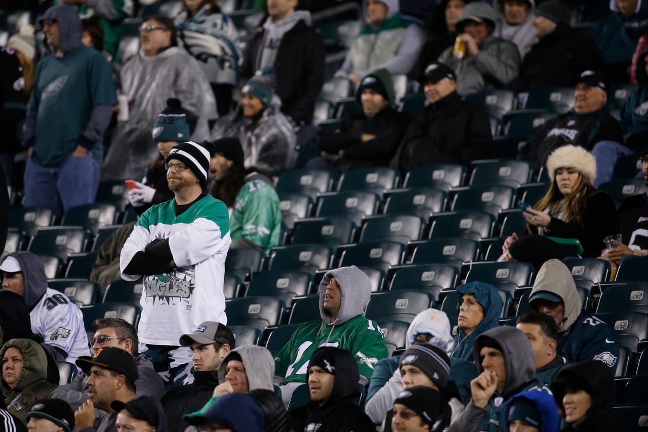 Los fans pidieron sus deseos para Navidad, ¿cuántos se cumplieron? checa las mejores tomas de los aficionados de la NFL en la Semana 16.