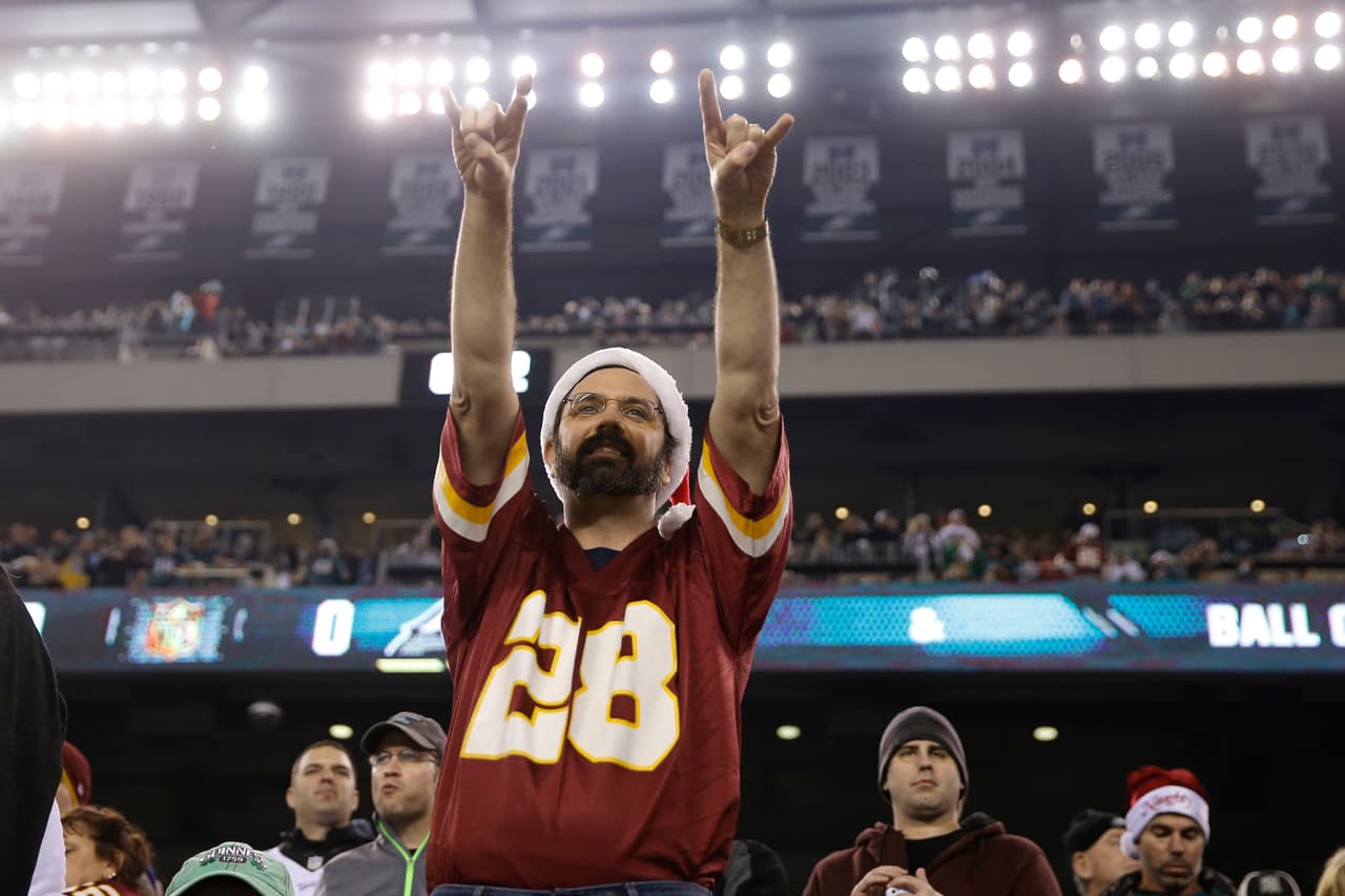 Los fans pidieron sus deseos para Navidad, ¿cuántos se cumplieron? checa las mejores tomas de los aficionados de la NFL en la Semana 16.