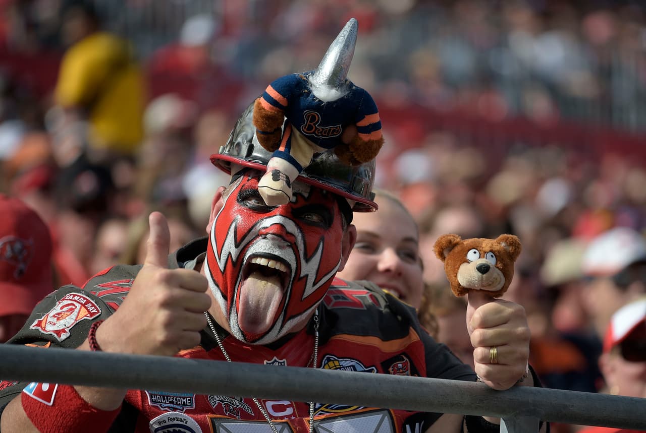 Los fans pidieron sus deseos para Navidad, ¿cuántos se cumplieron? checa las mejores tomas de los aficionados de la NFL en la Semana 16.