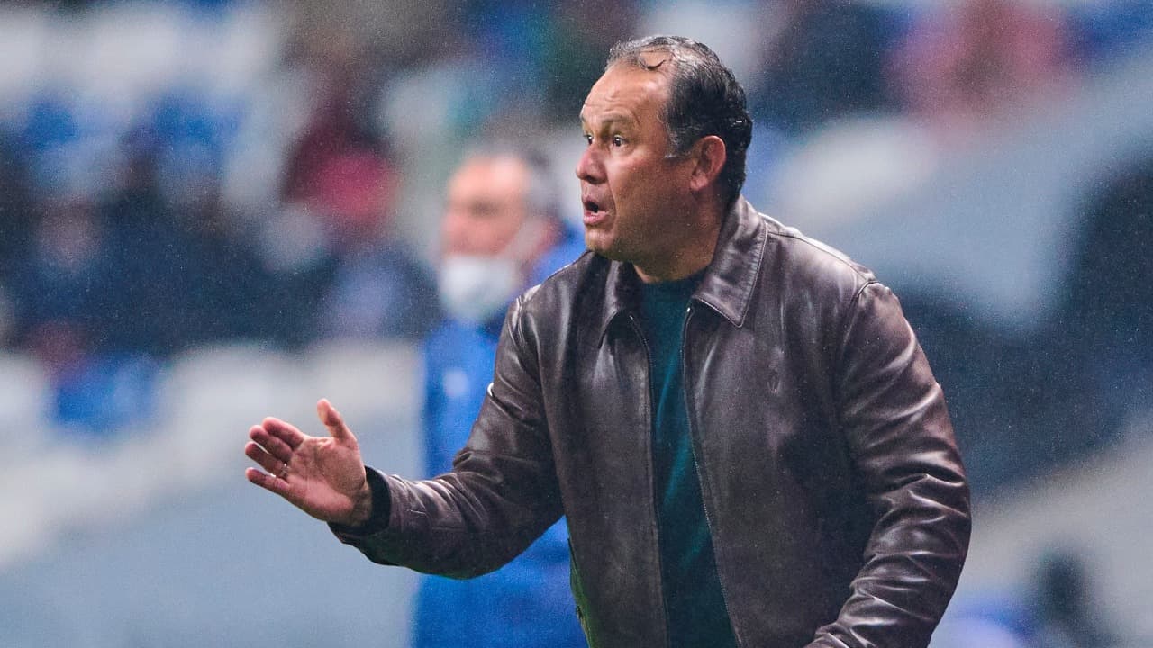 Juan Reynoso llama "ingenuo" a Cruz Azul por el empate ante Monterrey