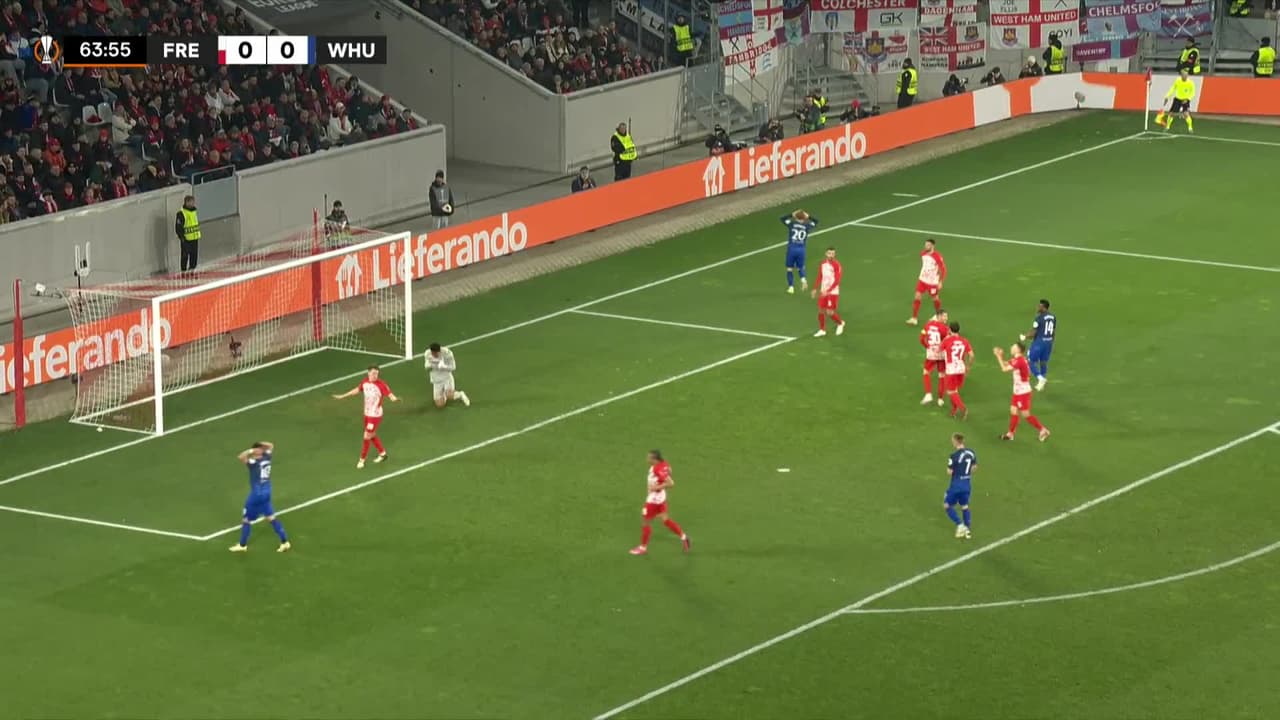 ¡TIRO ATAJADO! disparo por Jarrod Bowen.