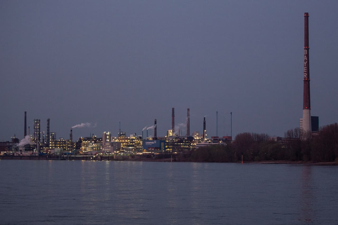 No obstante, otra empresa con problemas es el gigante farmacéutico Bayer.
