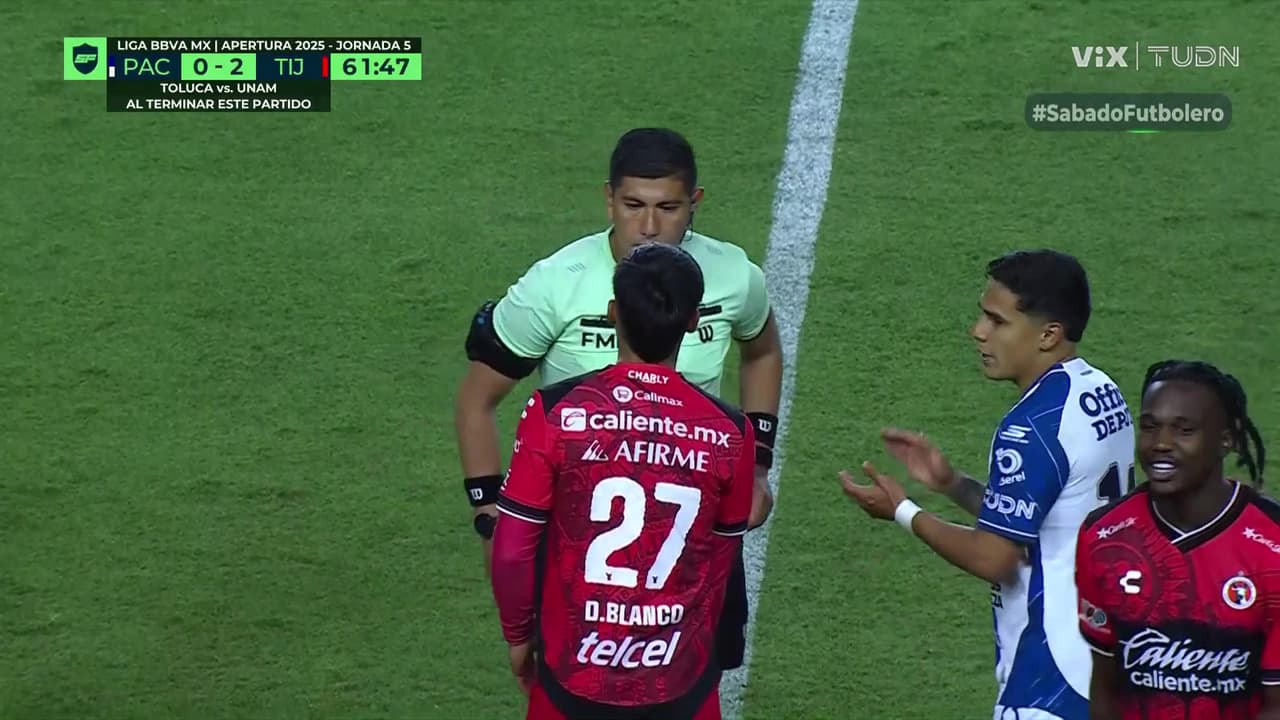 ¡Xolos con uno menos! Roja directa a Domingo Blanco por brutal entrada