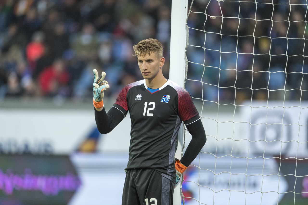 Frederick Schram es el hombre más alto y pesado de la selección de Islandia con 92 kilogramos y 1.98 metros de estatura.