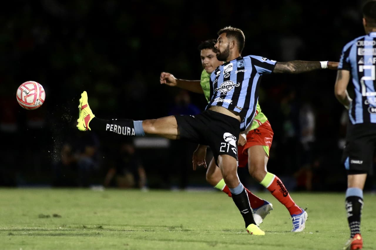 Querétaro suma 39 partidos consecutivos en calidad de visitante sin poder ganar en la Liga MX. Actualmente ocupa la penúltima posición del Apertura 2022 con 1 punto por encima de Mazatlán. Por su parte, Juárez se instaló en la cuarta posición.