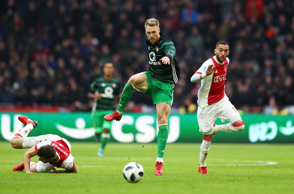 Otro de los experimentados en esta lista final, Nicolai Jørgensen del Feyenoord de la Eredivisie holandesa, es una opción más para Hareide en la zona de ataque. Suma 30 convocatorias y ocho tantos.