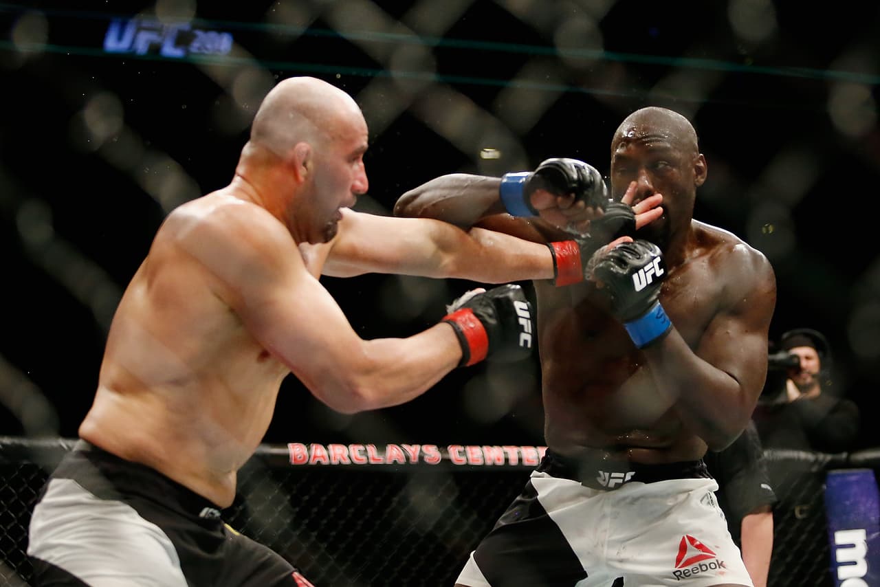 Germaine de Randamie hizo historia al proclamarse como campeona pluma y Anderson Silva volvió al triunfo tras cinco años.