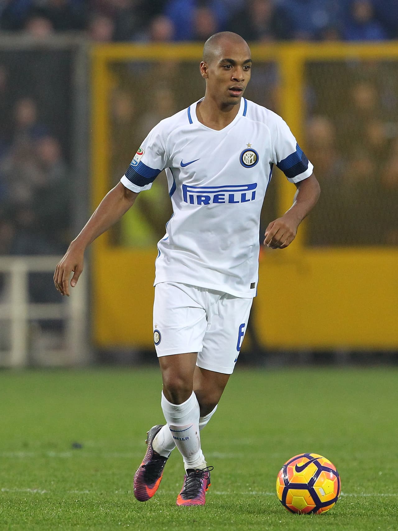 Joao Mario también tuvo un costo de más de 40 millones más primas.