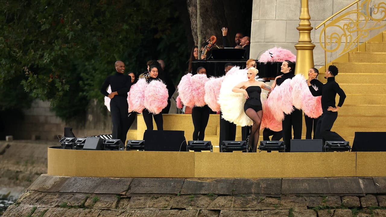 Lady Gaga apareció como el primer show musical dela ceremonia de inauguración de los Juegos Olímpicos de Paris 2024.