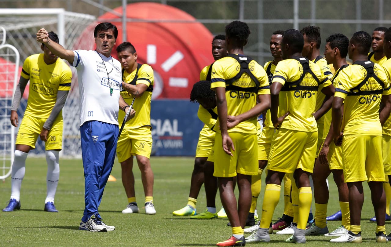 Ecuador se mantiene entre los mejores cuatro del continente, que son los que clasifican directamente a Rusia-2018. No obstante, su visita a Montevideo lo obliga a tener una estrategia clara.