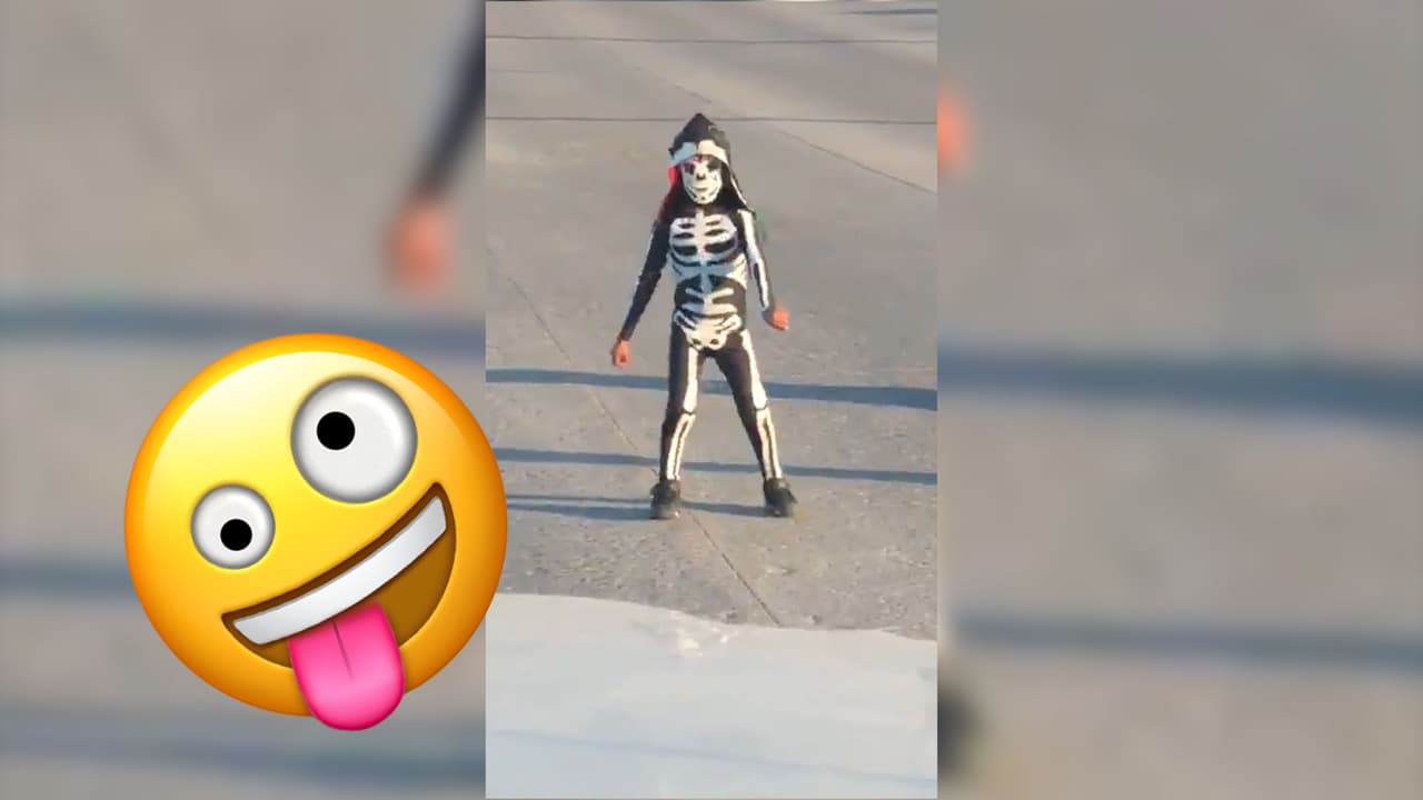 Un luchador de la calle... La 'mini Parka' que ha reventado las redes