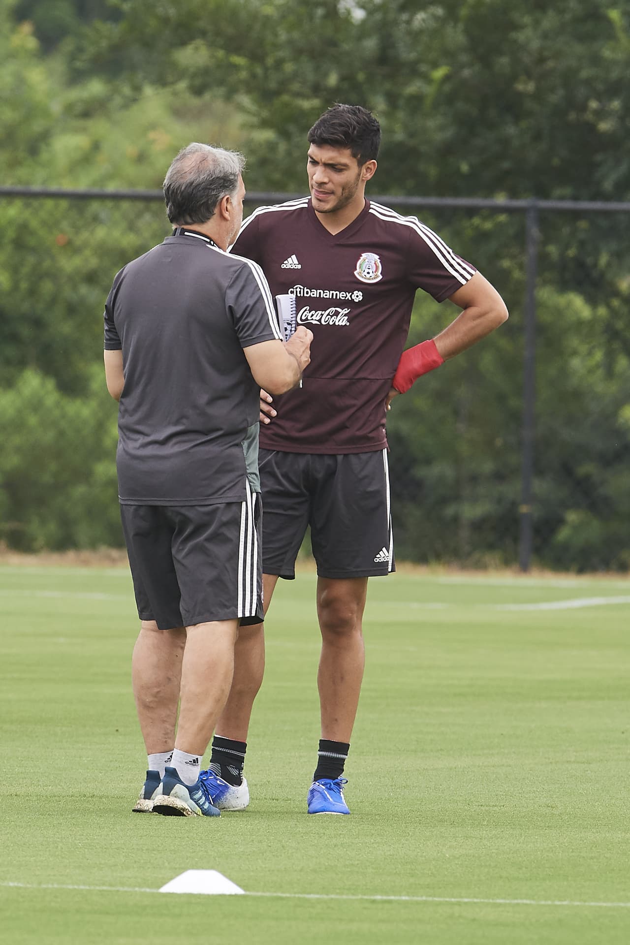 Raúl Jiménez se sabe el referente de la Selección Mexicana