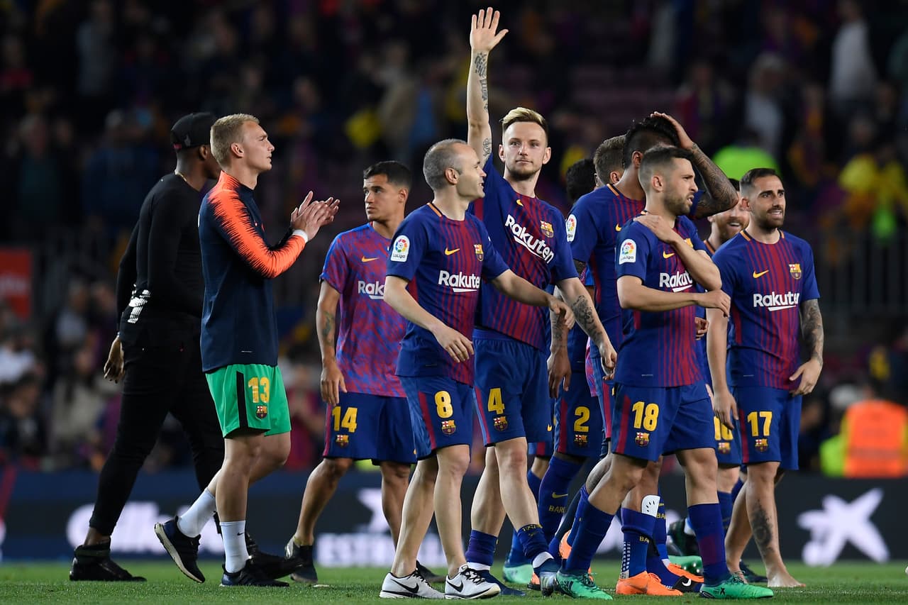 Lo cierto es que en medio de la informalidad y la alegría todos estaban eufóricos en el Camp Nou.