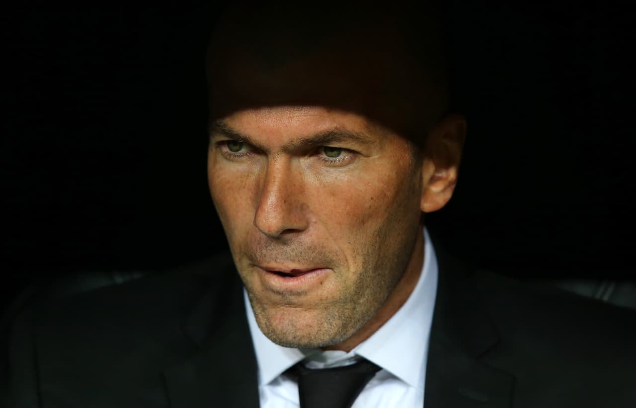 <b>"No puedo olvidar la pierna izquierda de Maradona. Nadie ha vuelto a ser dotado de semenajnte pierna. Incluso hoy en día y con todos los grandes jugadores que hay, creo que es muy difícil repetir lo que Maradona hizo en 1986": </b>Zinedine Zidane.