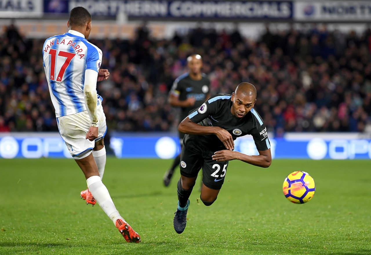 De ahí en adelante el juego fue en su mayoría de los de Guardiola, que no encontraban el lugar para encontrar la ventaja.