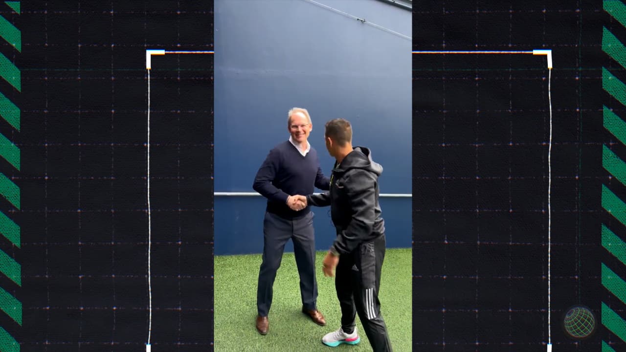 DT de Seattle a Chicharito: "Es un jugador excepcional"