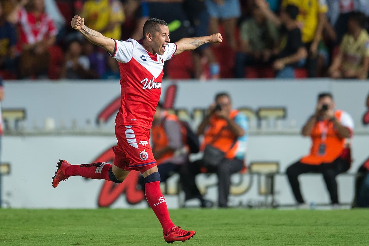 Para el ex Toluca fue su segundo gol en la Liga MX con los Tiburones y el tercero de la temporada, ya que en Copa MX anotó uno en el semestre pasado con los Diablos.