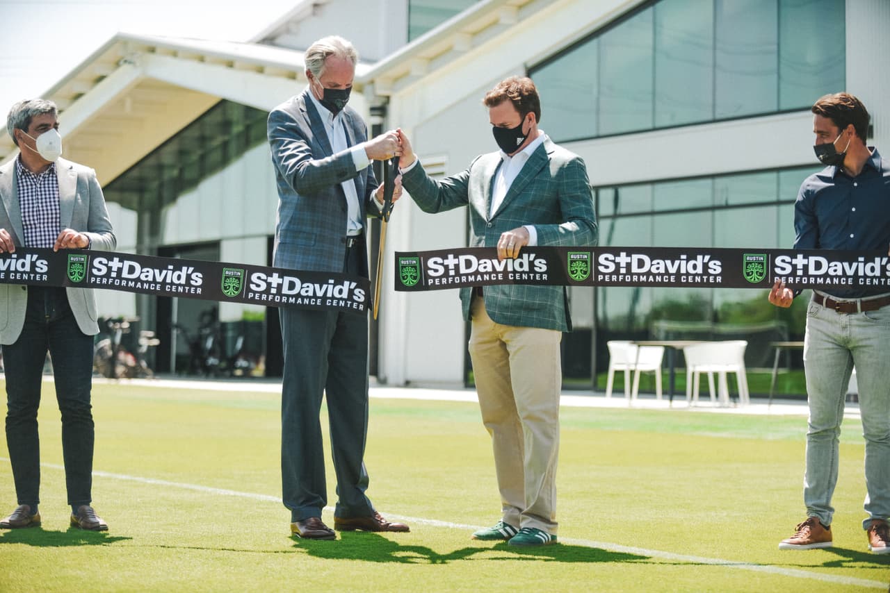 El St. David’s Performance Center, que comenzó a ser construído en junio de 2020, fue terminado dentro del plazo establecido y es usado tanto por el primer equipo de Austin FC como por la academia.
<br>
