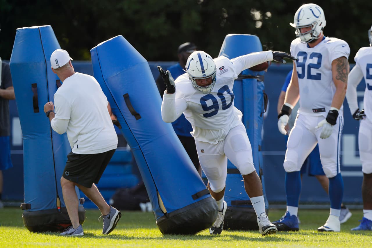 Así se preparan los Indianápolis Colts en su campo de entrenamiento en Westfield, Indiana.