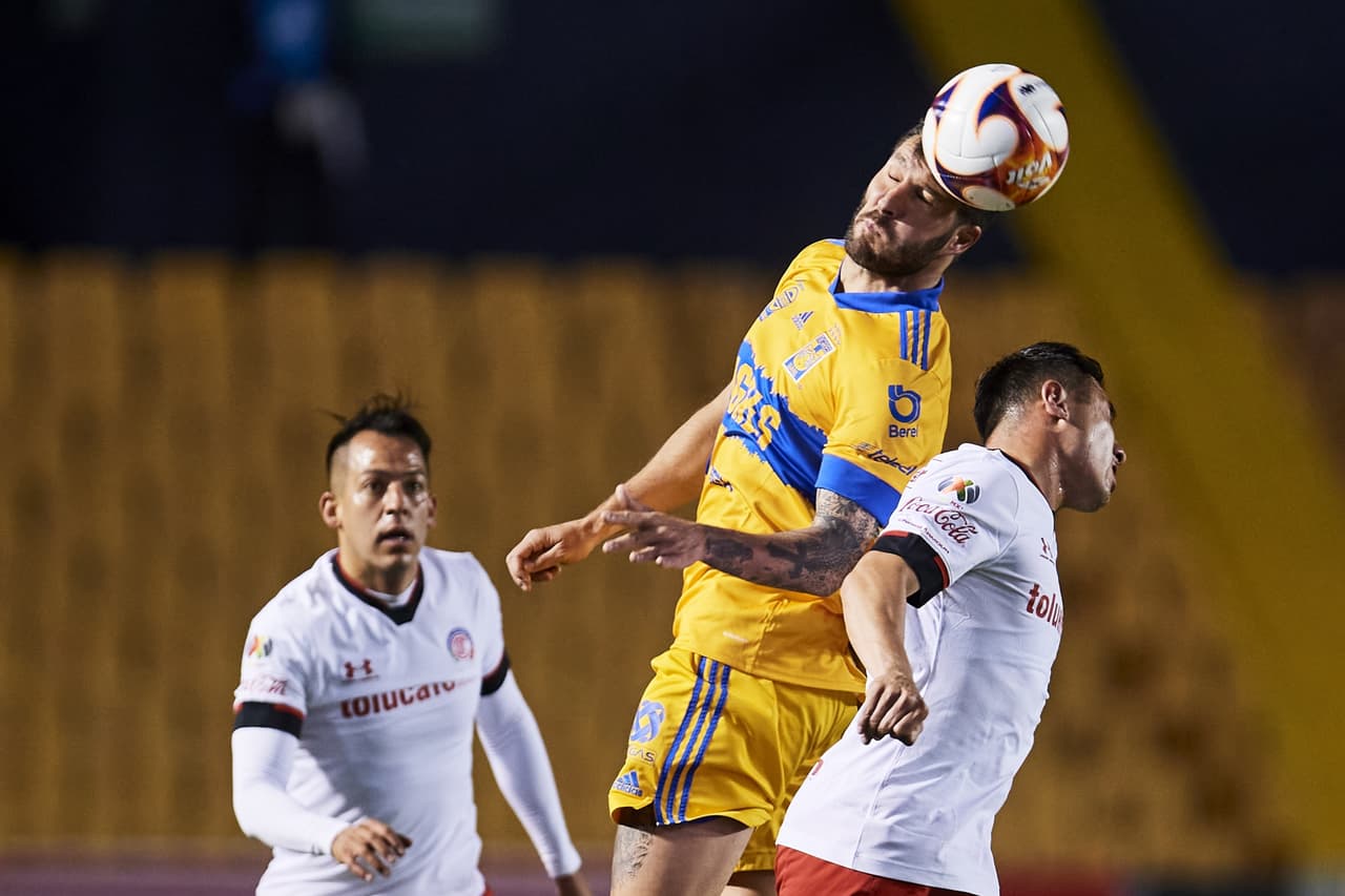 El goledor del torneo Alexis Canelo se encarga de anotar el gol que la da la victoria a Toluca 0-1 sobre Tigres. Los regios han conseguido cuatro de los últimos 12 puntos y los Diablos se suben a la segunda posición de la tabla de manera momentánea.