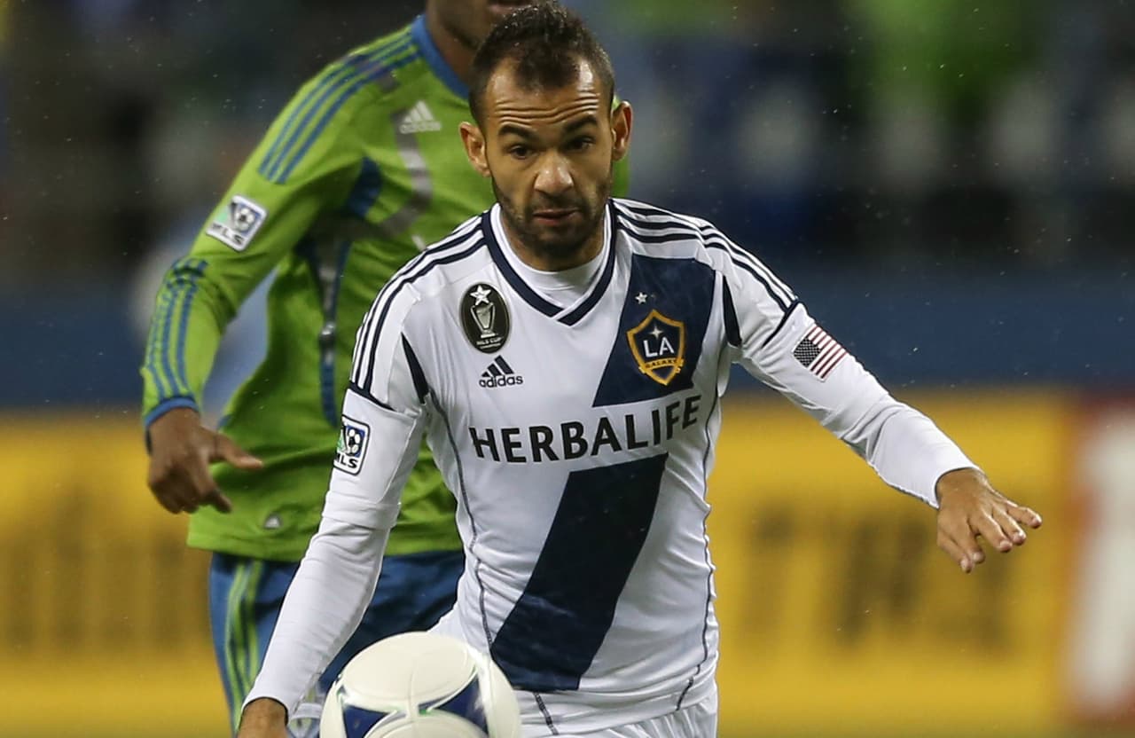 juninho llega a Xolos