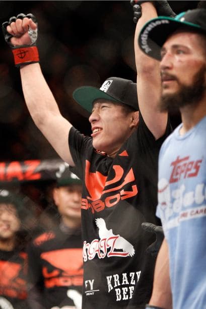 Kyoji Horiguchi (14-1) vs Louis Gaudinot (7-3) en peso mosca. La siempre emocionante división de las 125 libras no podía faltar en esta cartelera. El vencedor es Kyoji Horiguchi (15-1) por decisión unánime (29-28, 30-27, 30-27).