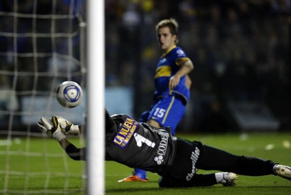 Ya en lo futbolístico, Boca se puso en ventaja apenas arrancó la segunda parte.